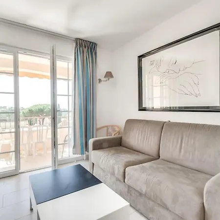 Апартаменты Petit Corail Duplex Agreable St Raphael - Proche Mer Сен-Рафаэль