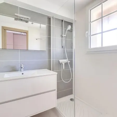 Petit Corail Duplex Agreable St Raphael - Proche Mer Daire Saint-Raphaël